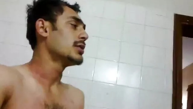 નવા વિદ્યાર્થી અપ fucked અને વ્યવસ્થાપિત શૂટ ત્રીપલ એક્સ બીપી વીડીયો સેકસી ફોન પર